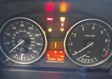 2009 BMW 328I xDrive z USA, uszkodzony, nr VIN WBAPK53529A513882